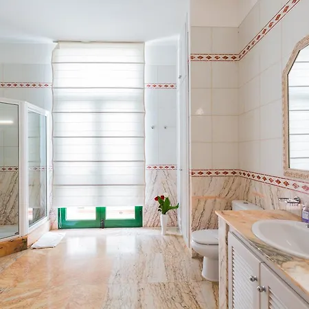 וילה 100 Island Village Julia אדחה