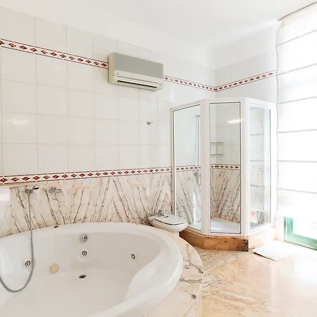 וילה 100 Island Village Julia *