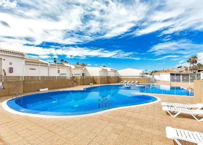 100 Island Village Julia